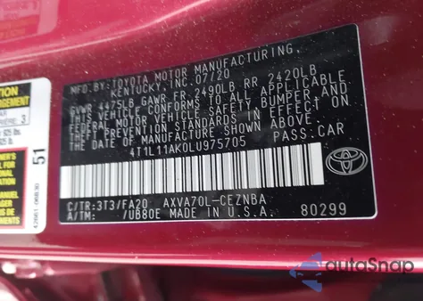 2020 Toyota Camry Le z USA, uszkodzony, nr VIN 4T1L11AK0LU975705